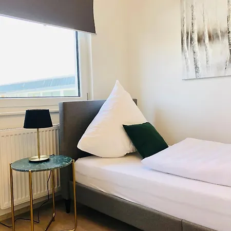 Apartment Business & Fitter *