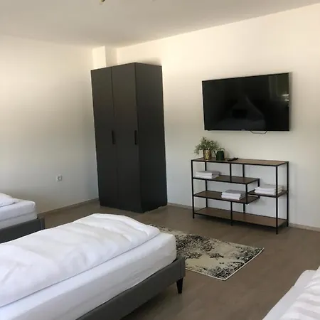 Apartment Business & Fitter