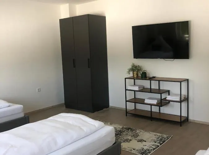 Apartman Business & Fitter